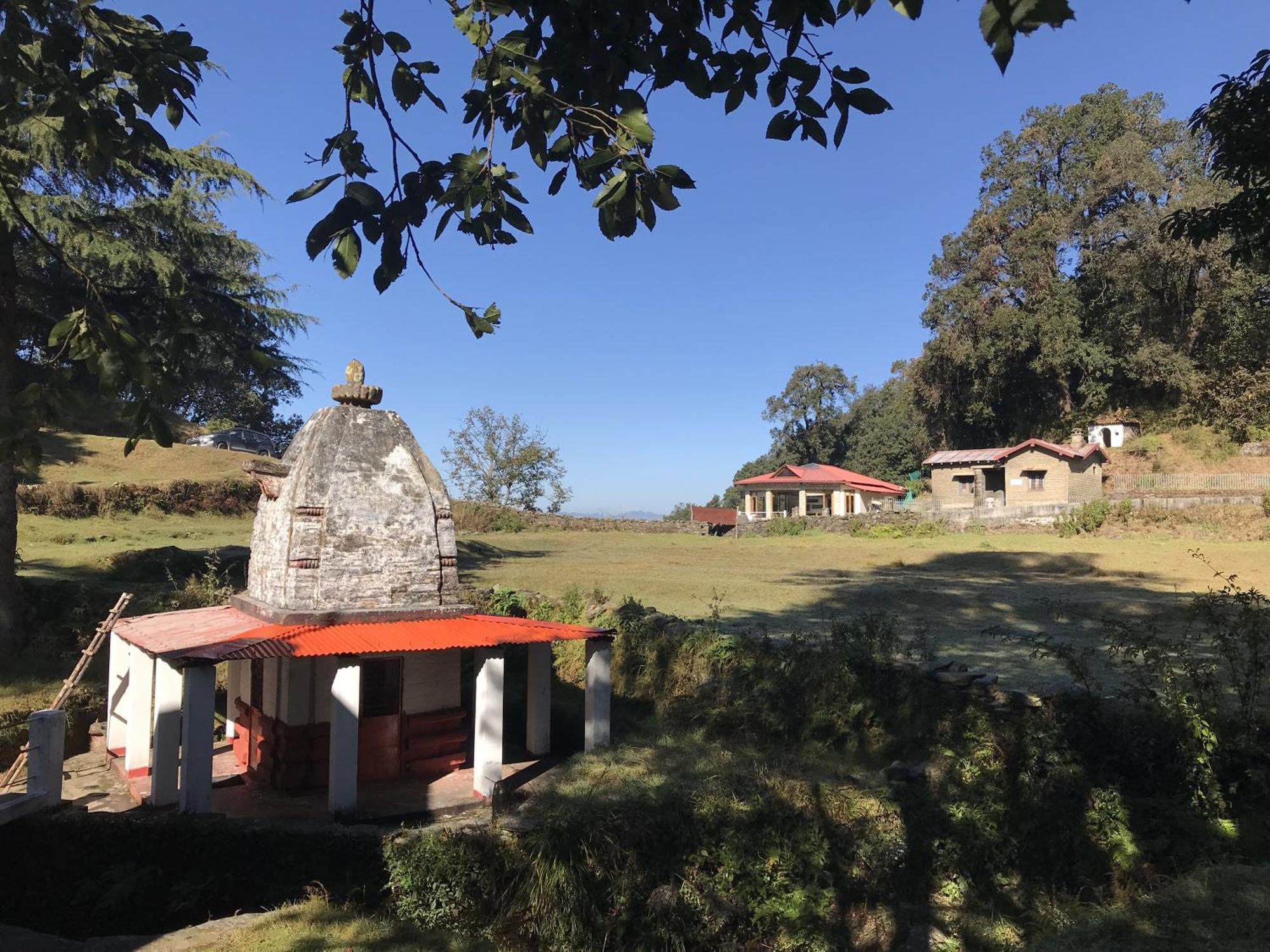 Simba Jungle Lodge, Binsar Wildlife Sanctuary Екстериор снимка