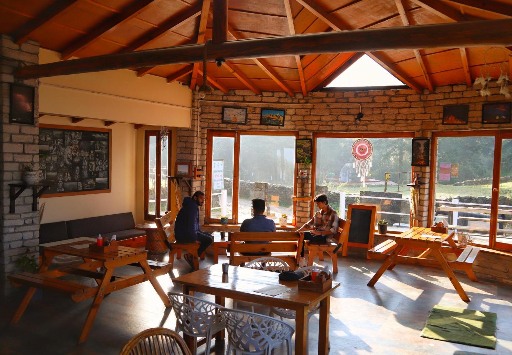 Simba Jungle Lodge, Binsar Wildlife Sanctuary Екстериор снимка