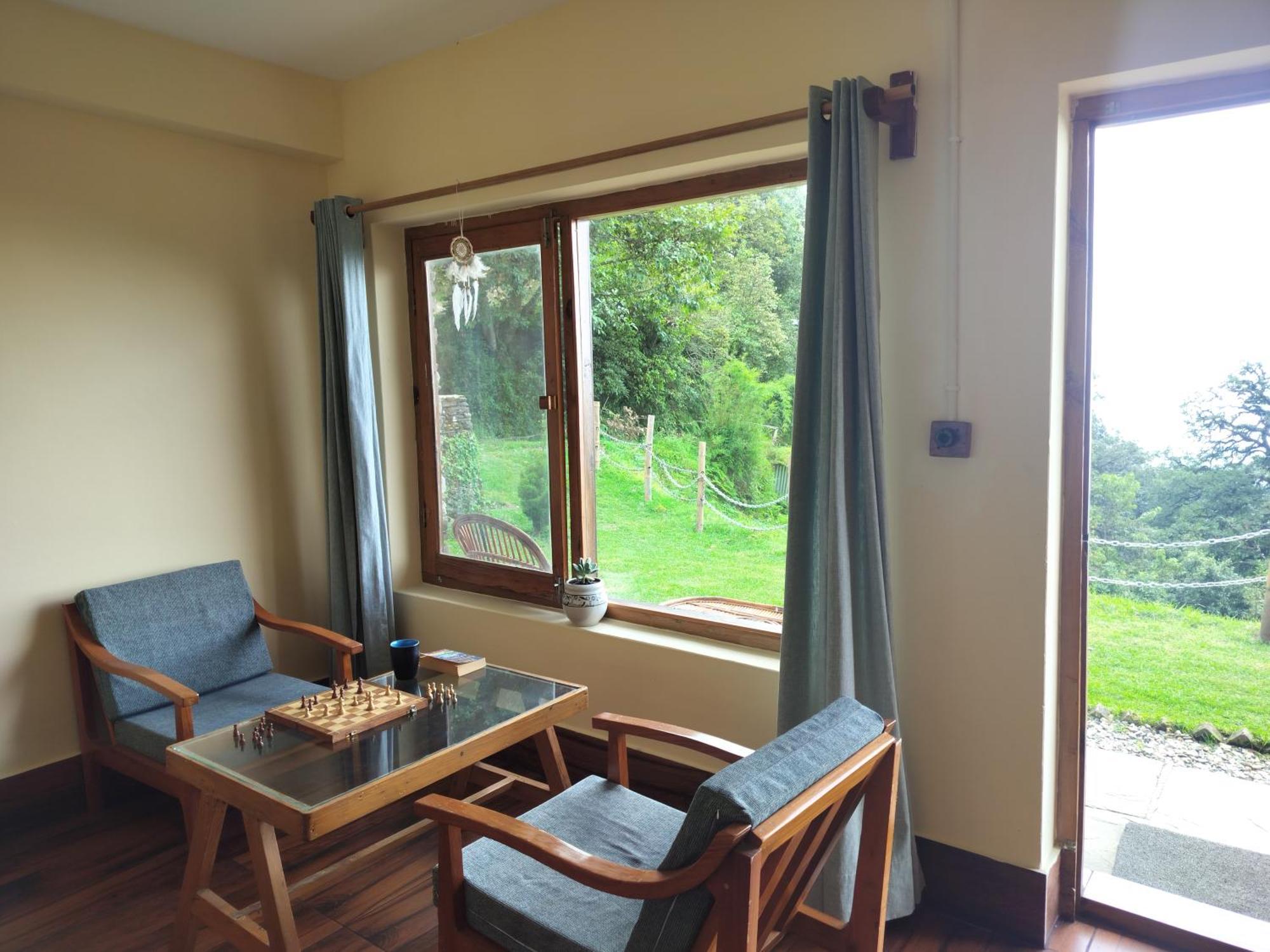 Simba Jungle Lodge, Binsar Wildlife Sanctuary Екстериор снимка